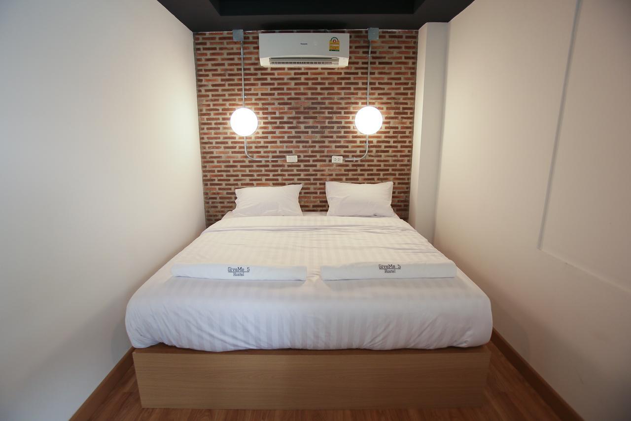 Give Me 5 Hostel Chiang Mai Buitenkant foto
